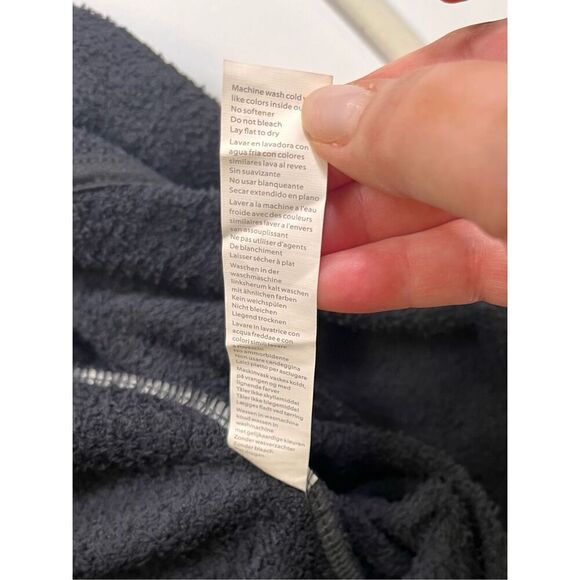 Fabletics Lizzo Yitty Pet Me Heart Pocket Cozy Romper Caviar Black Size 2X NEW! - Picture 13 of 13